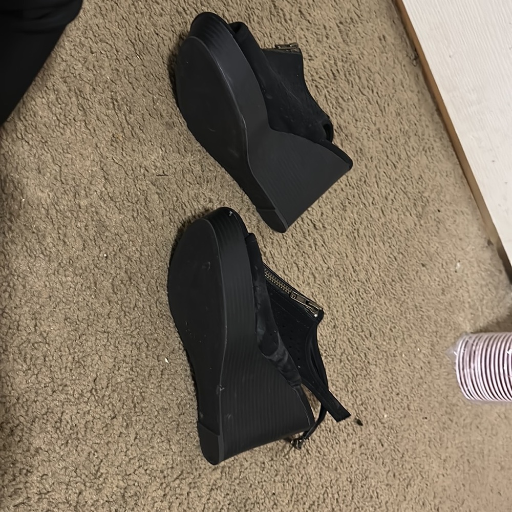 Wedges - Picture 3 of 4